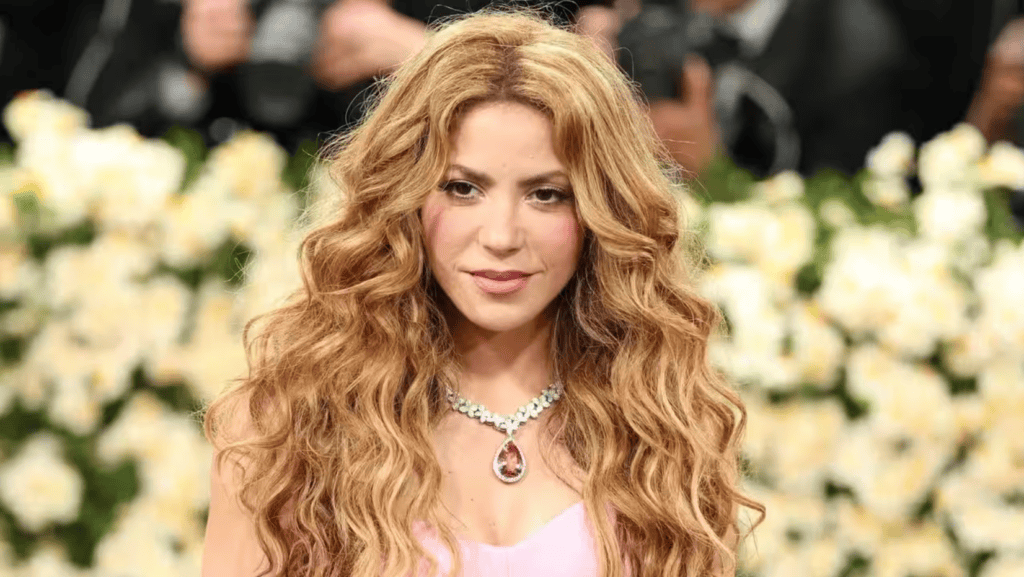 Shakira: Age, Biography, Songs, Family, Net Worth & Career | Celebbuddy